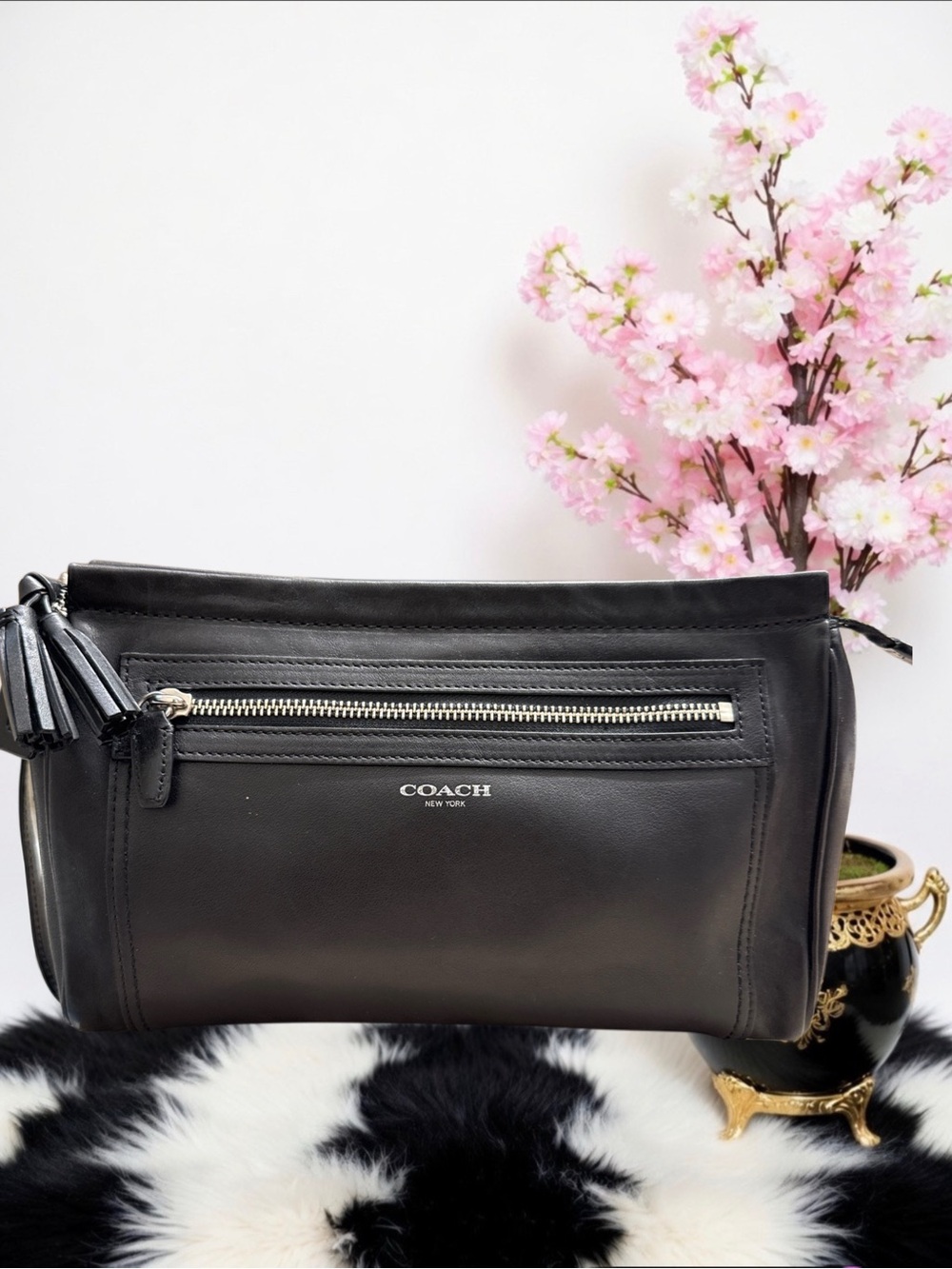 COACH LEGACY LEATHER TASSEL CLUTCH WRISTLET NWOT
